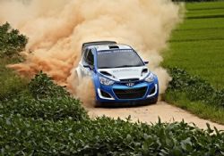 Hyundai i20 WRC Toprak Testlerinde !