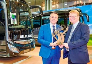 Uluslararası Yılın Otobüsü 2016 Ödülü, Kortrijk’de Iveco Bus’a takdim edildi