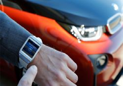 Samsung Galaxy Gear ile BMW i3 kontrolü!