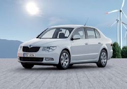 Skoda Superb ye Outdoor takviyesi