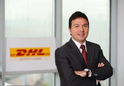 Gönüllü DHL Çalışanları İş Başında 